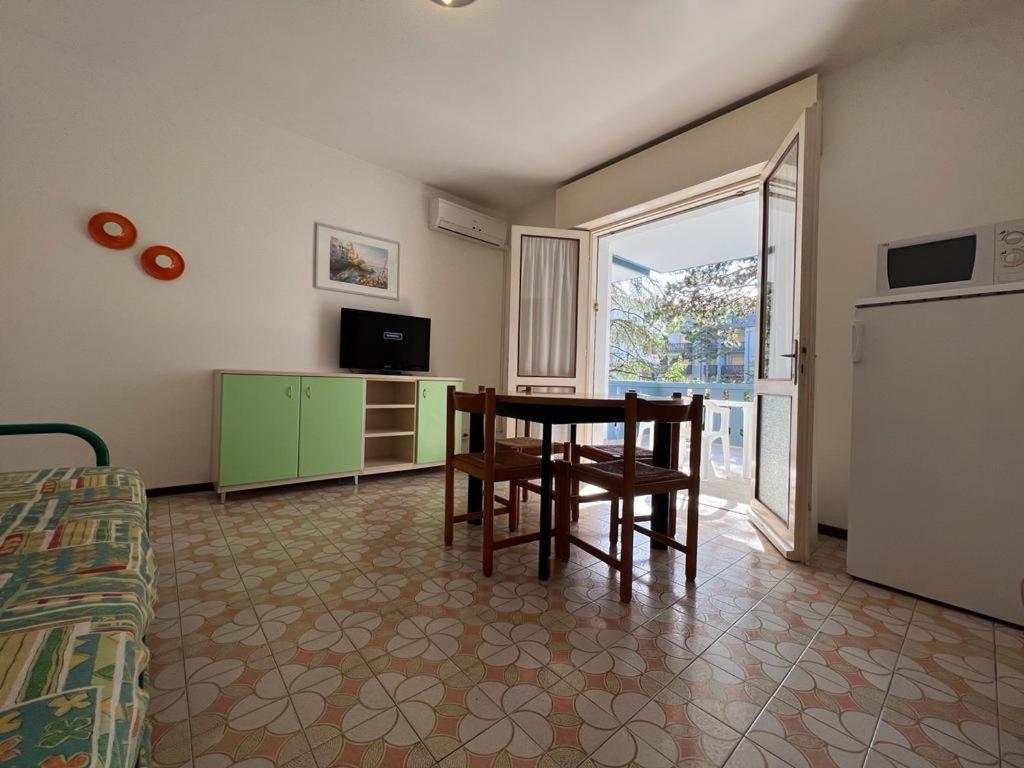 Condominio Ivelca ลินญาโน ซับเบียโดโร ภายนอก รูปภาพ