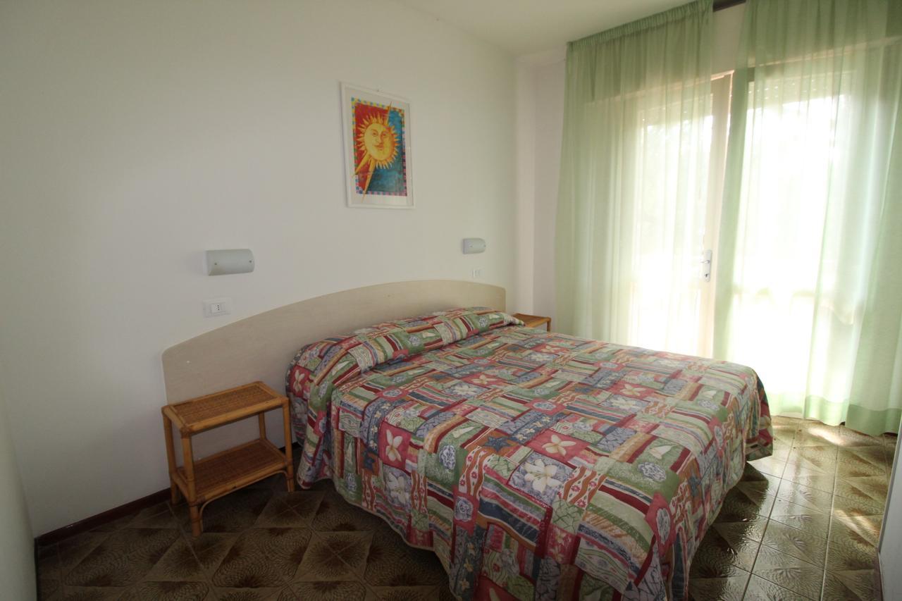 Condominio Ivelca ลินญาโน ซับเบียโดโร ภายนอก รูปภาพ